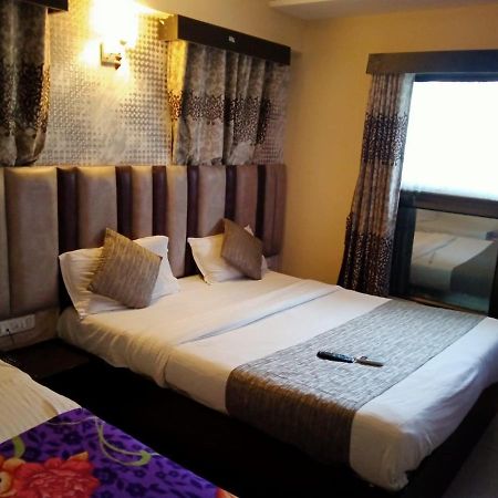 Hotel Dream Inn Ahmedabad Extérieur photo