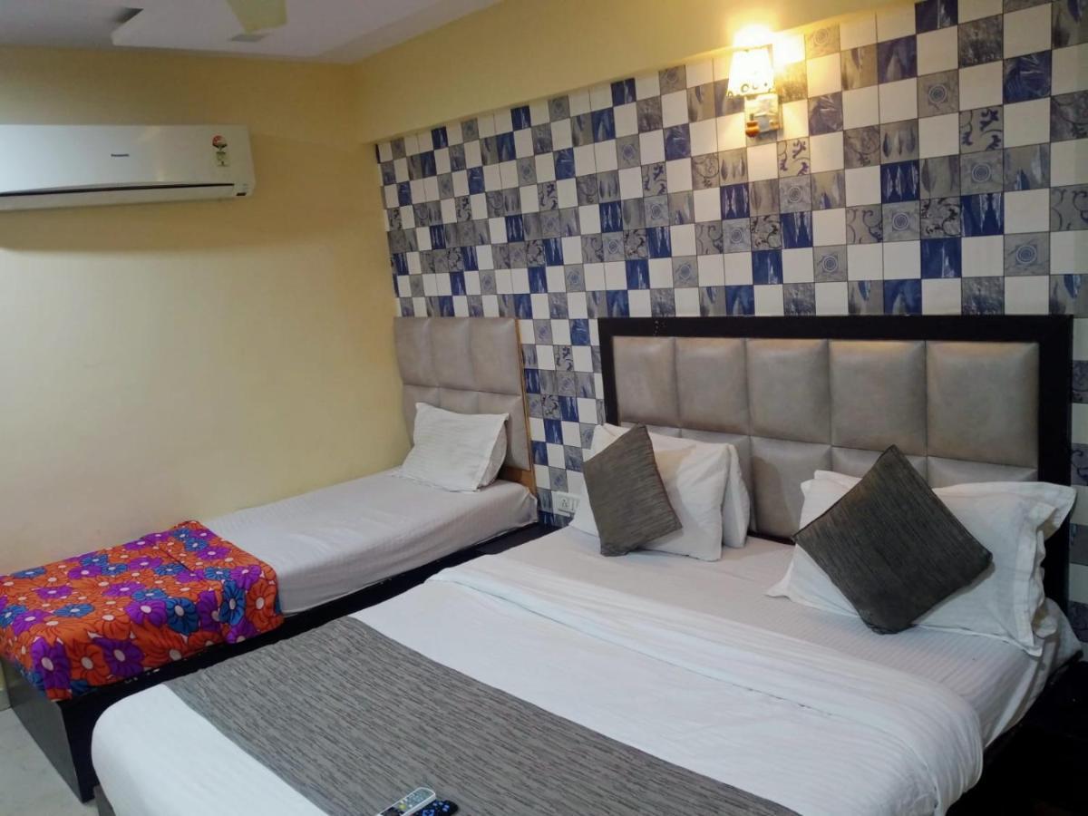 Hotel Dream Inn Ahmedabad Extérieur photo
