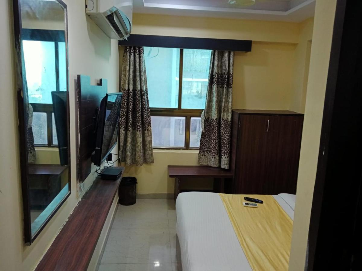 Hotel Dream Inn Ahmedabad Extérieur photo